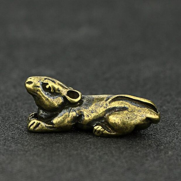 Ratón decorativo símbolo de suerte y prosperidad